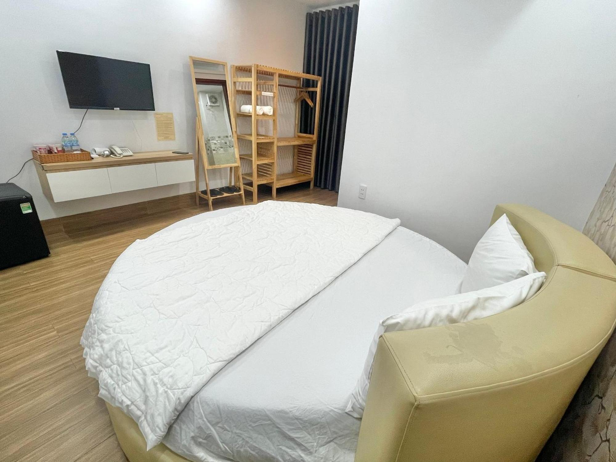 The Land Hotel & Apartment فونج تاو المظهر الخارجي الصورة