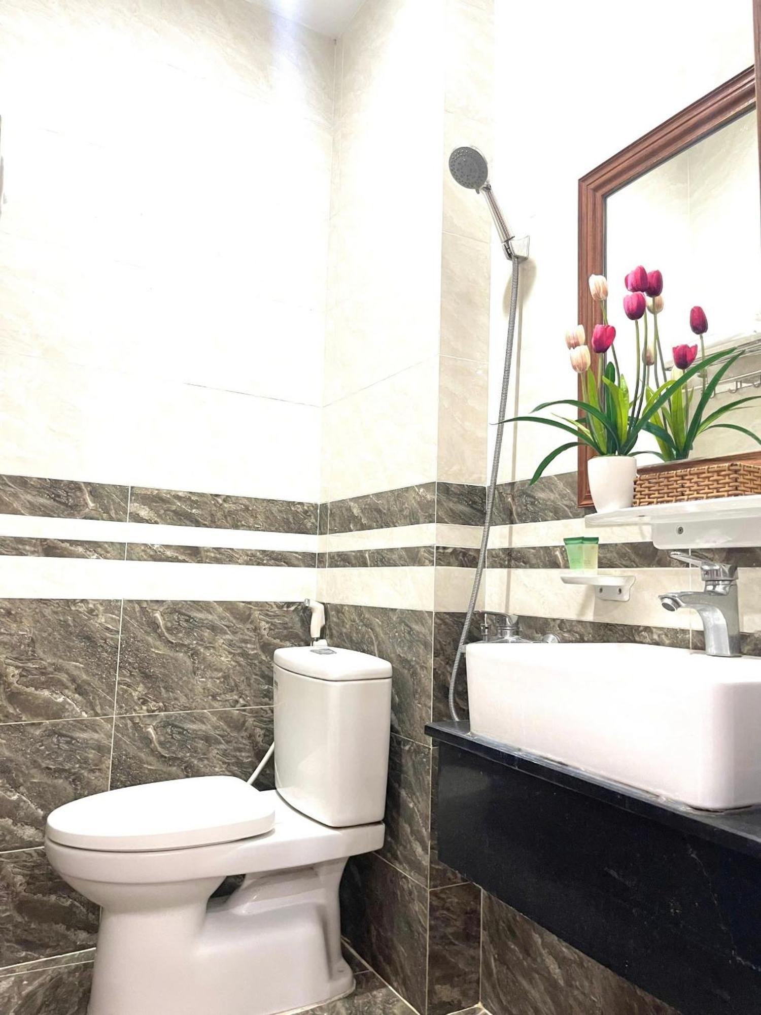 The Land Hotel & Apartment فونج تاو المظهر الخارجي الصورة